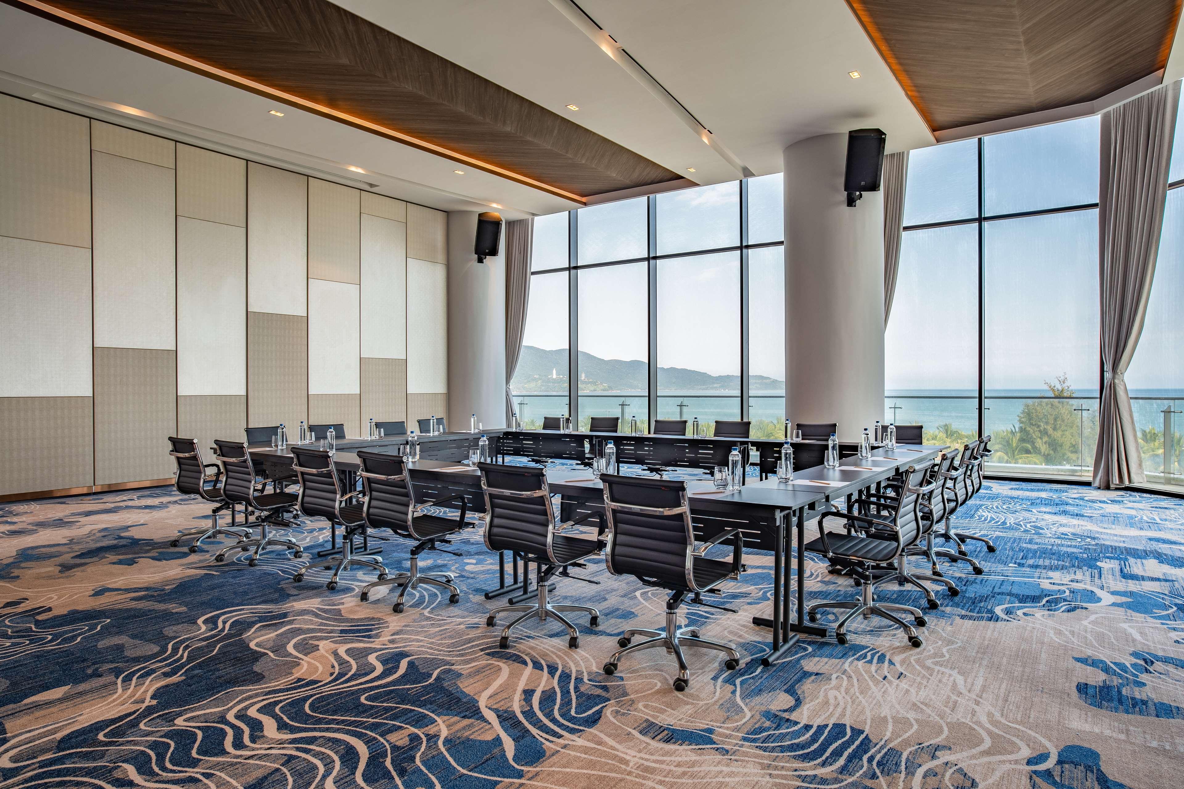 Radisson Khách sạn 5*